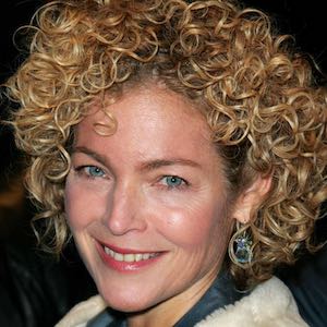 Amy Irving's profile
