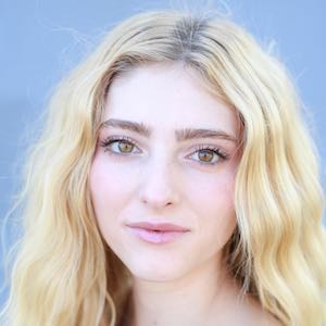 Willow Shields's profile